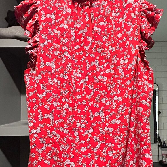 Adelyn Rae Tops - Red floral Ruffle Sleeve Pop Adalyn Rae Size Medium